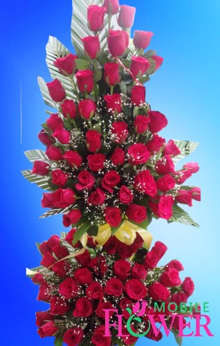 70 red roses basket / mobile flower pune